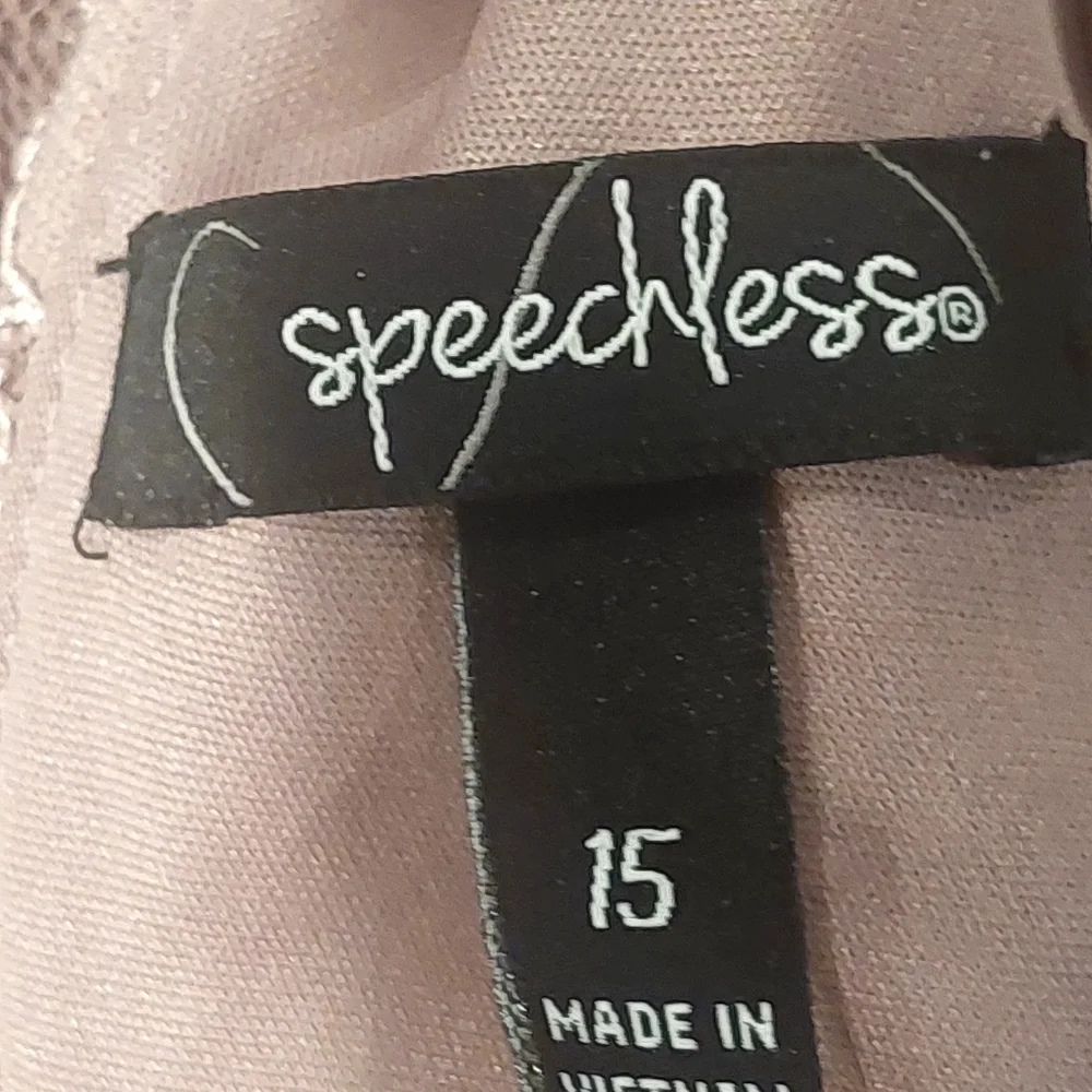 Speechless Size 15 Dress Sleeveless Lilac with Sequins Lace Overlay Juniors